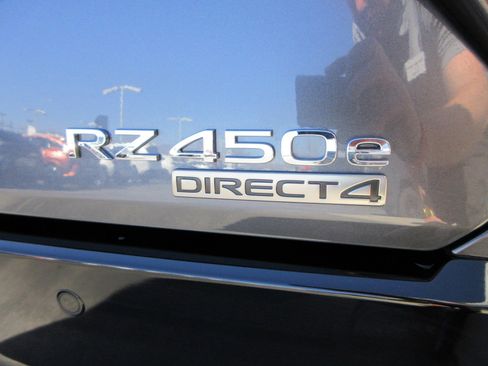 New 2026 Lexus RZ 450e AWD image 8