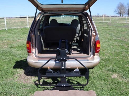Used 1995 Ford Windstar LX FWD image 10
