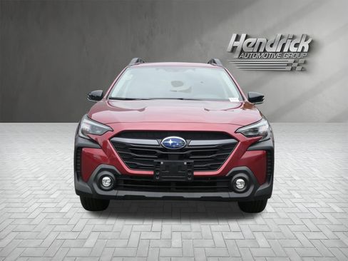 Certified 2025 Subaru Outback Premium AWD/4WD image 3
