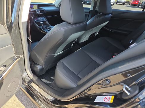 Used 2017 Lexus IS 300 AWD w/ Navigation System Package image 20