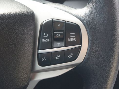 Used 2021 Ford Explorer XLT w/ Equipment Group 202A image 11