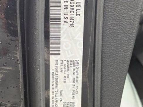 Used 2024 Dodge Durango SXT image 25