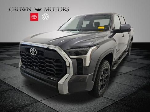 Used 2023 Toyota Tundra SR5 w/ TRD Off-Road Premium Package AWD/4WD image 3