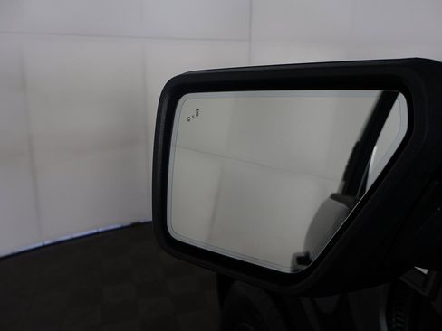 Used 2023 Ford F150 Lariat w/ Equipment Group 502A High image 39