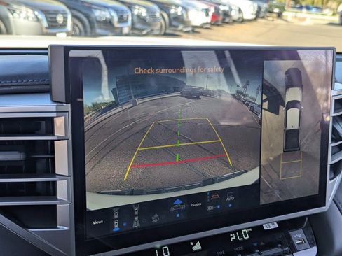 Used 2025 Toyota Tundra Platinum image 22