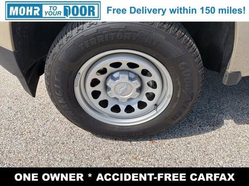 Used 2024 Chevrolet Colorado W/T RWD image 10
