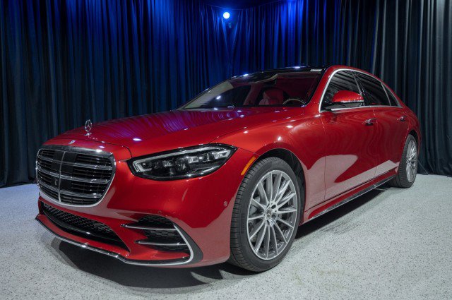 Certified 2026 Mercedes-Benz S 580 4MATIC Sedan image 1