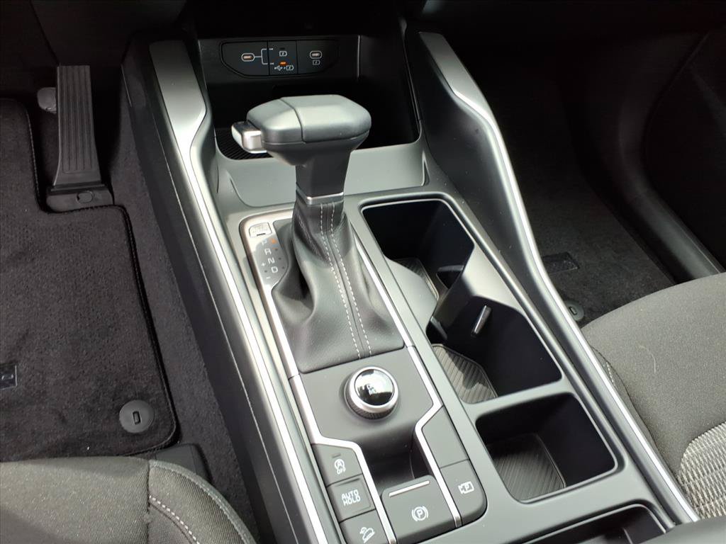 New 2026 Kia Sorento LX FWD image 24