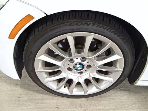 Used 2012 BMW 328i Convertible RWD image 16
