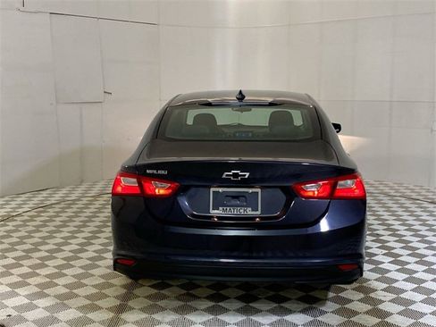 Used 2022 Chevrolet Malibu LS w/ LPO, Convenience Package 1 image 18
