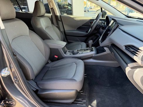 Used 2024 Subaru Crosstrek 2.0i Premium AWD/4WD image 30