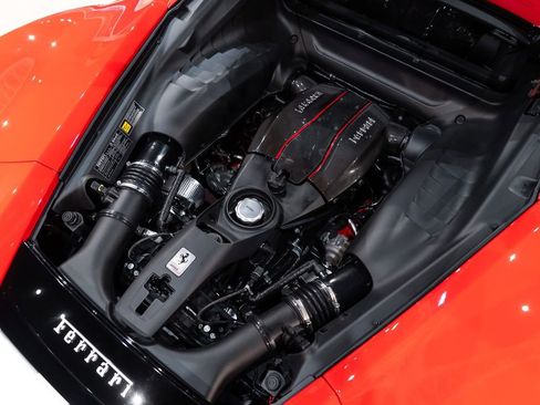 Certified 2020 Ferrari 488 Pista Coupe RWD image 21