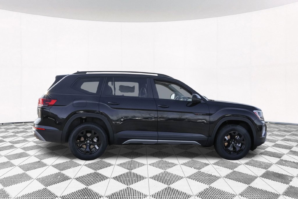 New 2026 Volkswagen Atlas Peak Edition AWD/4WD image 13