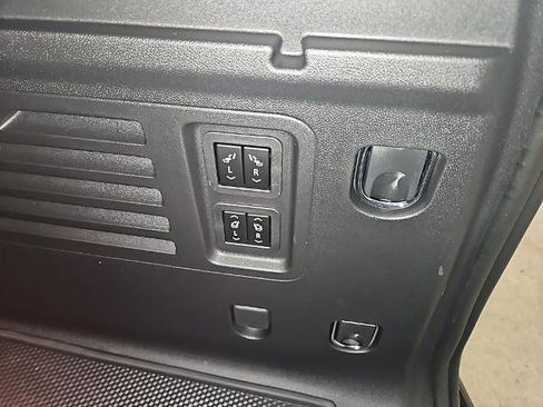 New 2026 GMC Acadia Denali Ultimate w/ LPO, All-Weather Package image 27