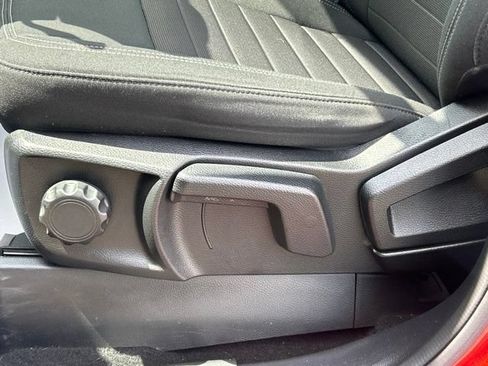 Used 2019 Ford Ranger XLT w/ Equipment Group 301A Mid AWD/4WD image 28