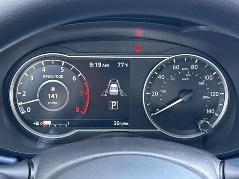 New 2025 Nissan Versa SV w/ Trunk Package FWD image 20