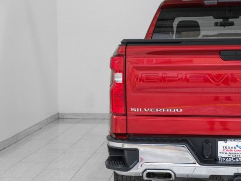 Used 2019 Chevrolet Silverado 1500 LT image 45