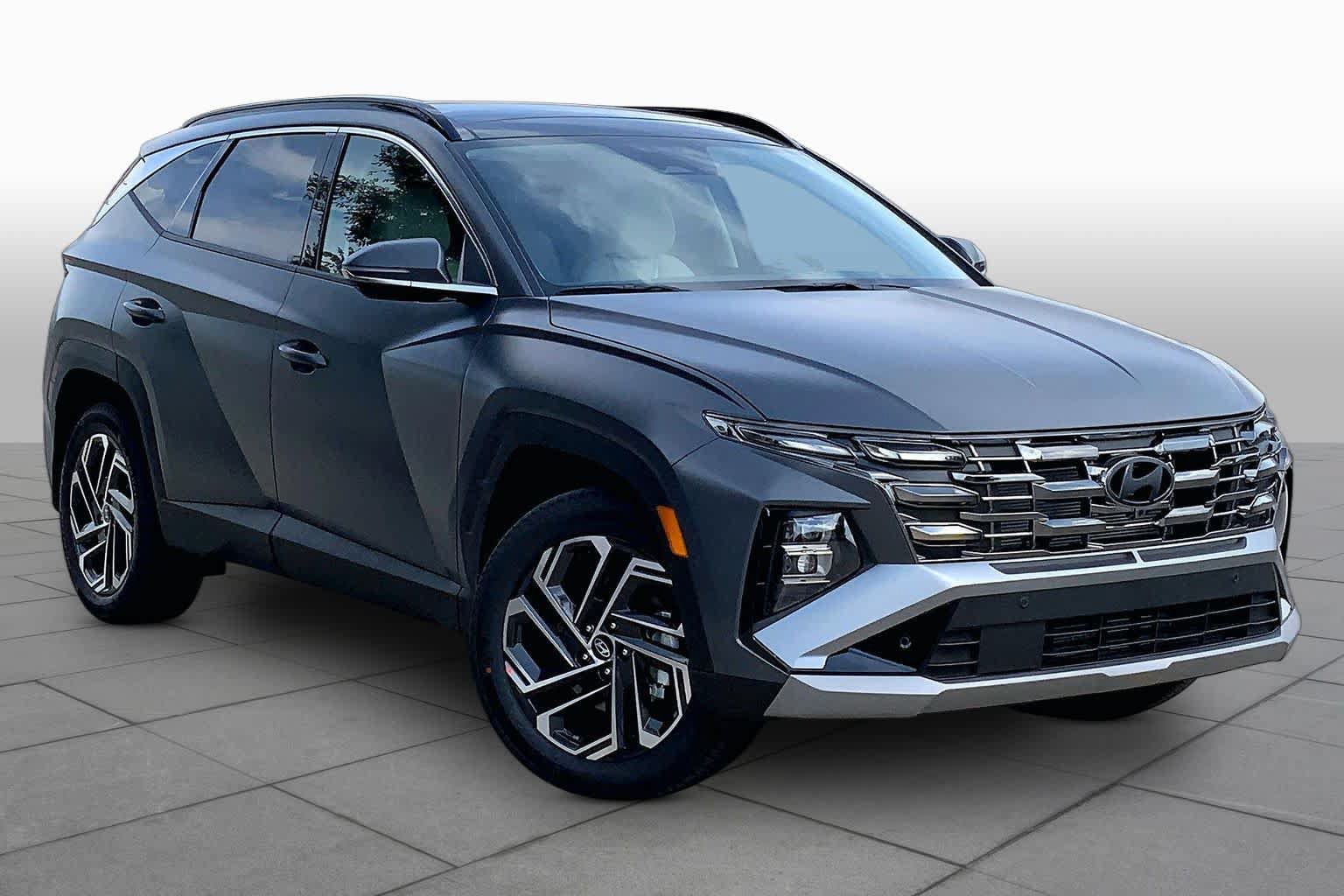 New 2026 Hyundai Tucson Limited AWD/4WD image 2