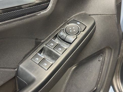 Used 2025 Ford Escape ST-Line w/ Tech Pack #1 image 10