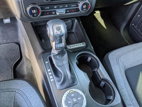 New 2025 Ford Bronco Big Bend image 24