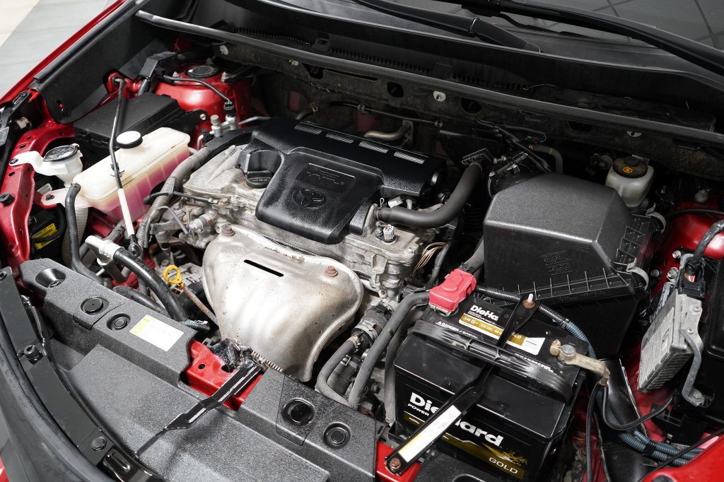 Used 2016 Toyota RAV4 LE AWD/4WD image 34