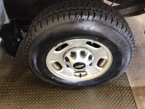 Used 2018 Chevrolet Silverado 2500 W/T RWD image 28