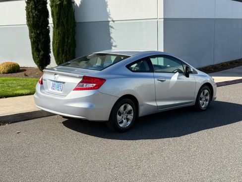 Used 2013 Honda Civic LX image 5