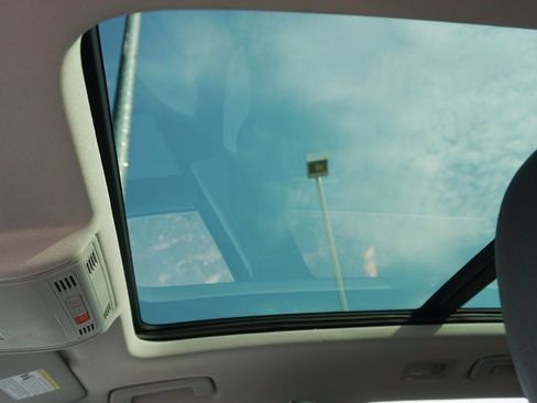 New 2025 Volkswagen Taos SEL image 12