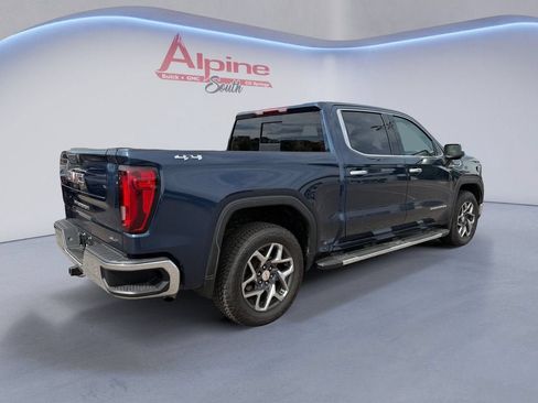 Certified 2022 GMC Sierra 1500 SLT w/ SLT Convenience Package AWD/4WD image 5