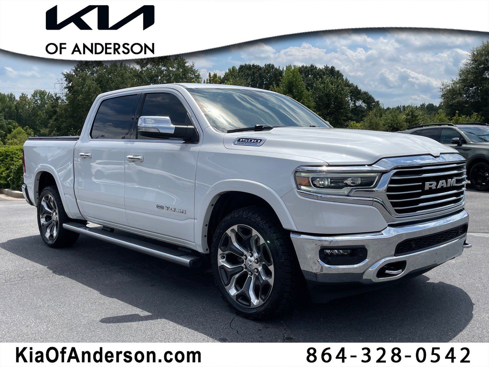 Used 2022 RAM 1500 Limited AWD/4WD image 1