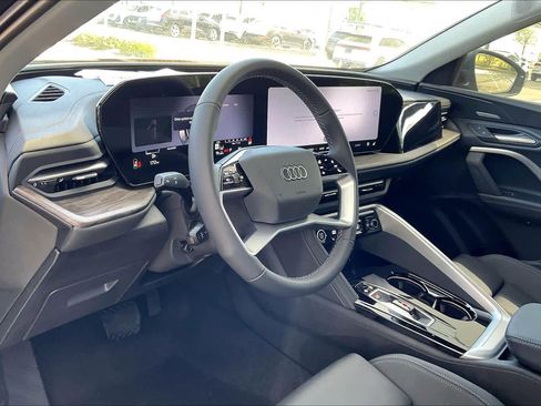 New 2026 Audi Q5 Premium Plus image 8