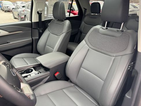 New 2026 Ford Explorer Active w/ Active Comfort Package image 21