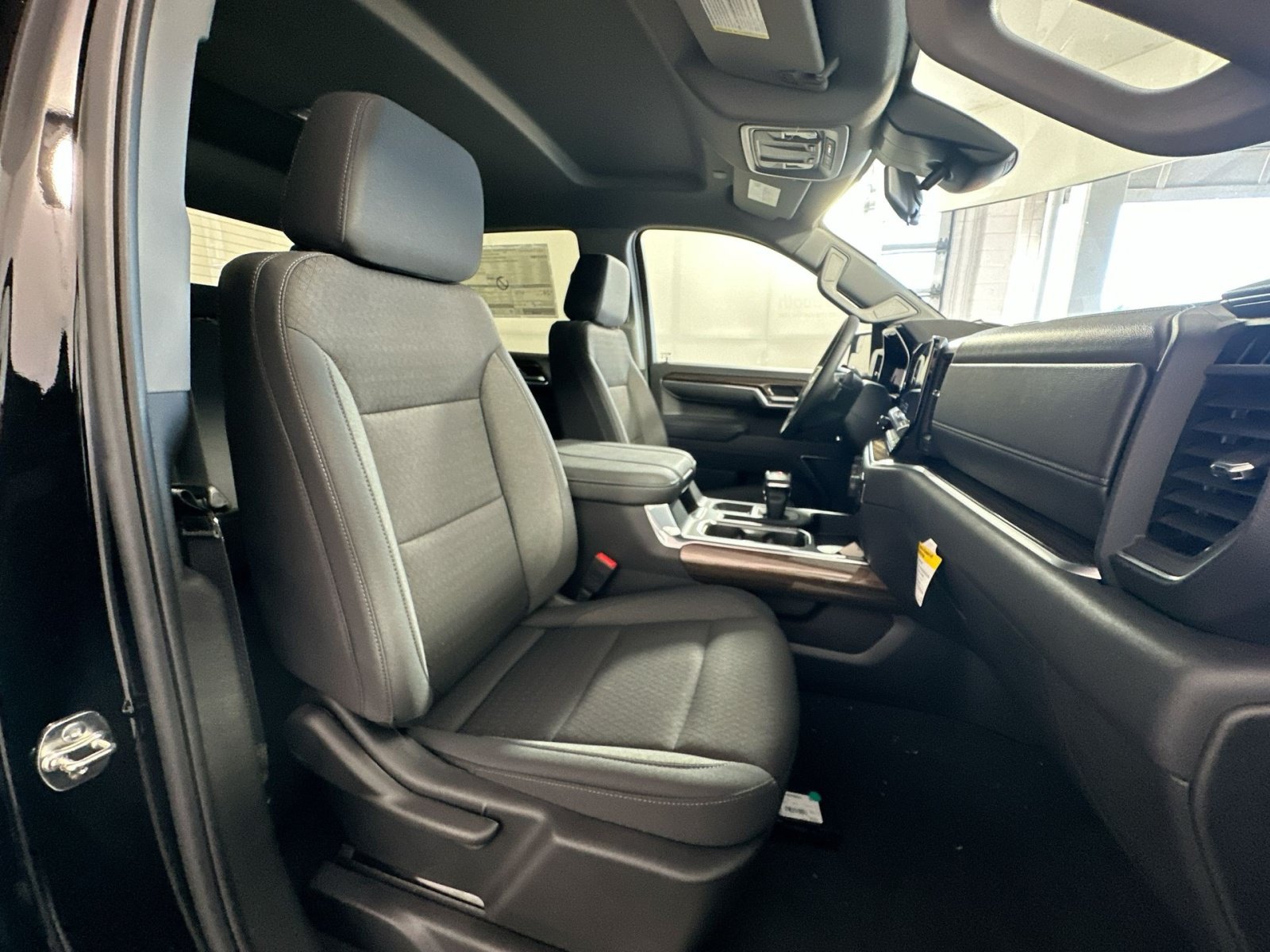New 2026 Chevrolet Silverado 1500 RST AWD/4WD image 26