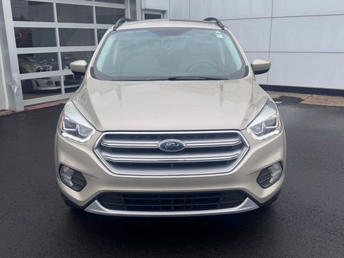 Used 2017 Ford Escape SE w/ Equipment Group 201A image 10