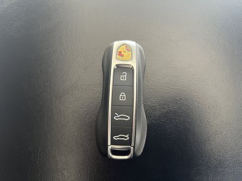 Certified 2023 Porsche Taycan 4S AWD/4WD image 25