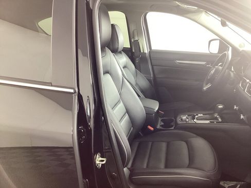 Used 2025 MAZDA CX-5 AWD 2.5 S w/ Preferred Package image 8