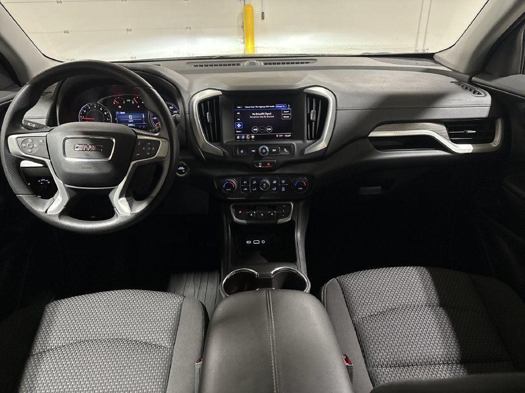 Used 2024 GMC Terrain SLE w/ Driver Convenience Package AWD/4WD image 10