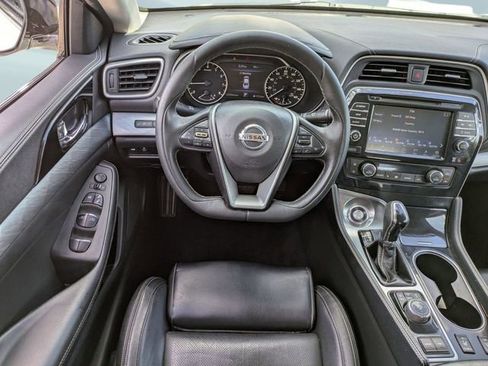 Used 2017 Nissan Maxima 3.5 SV image 16