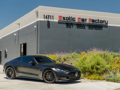 Used 2025 Mercedes-Benz AMG GT 55 image 1