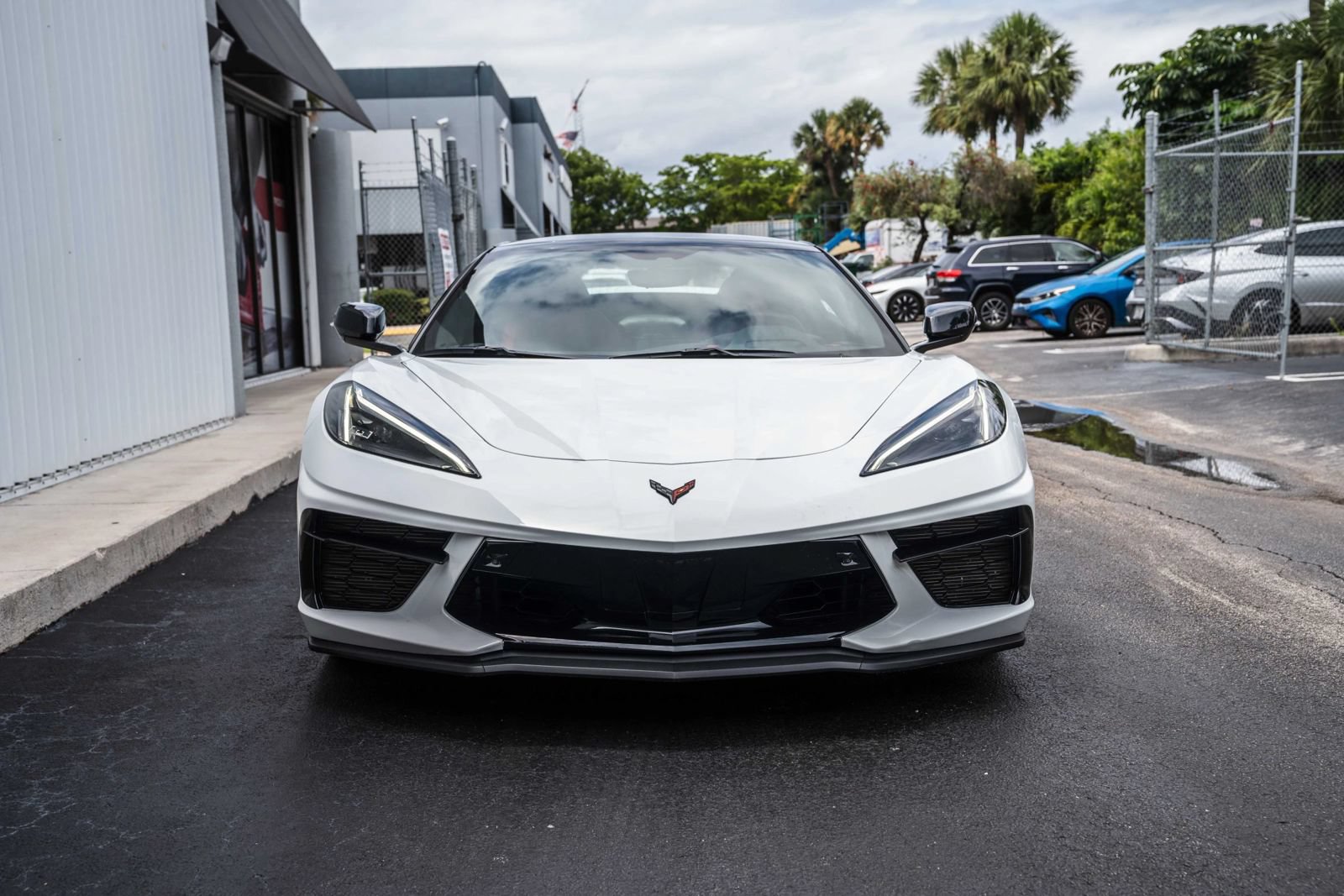 Used 2023 Chevrolet Corvette Stingray Premium Conv w/ Z51 Performance Package RWD image 3