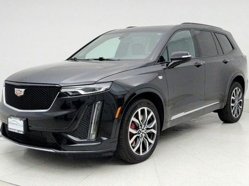 Used 2024 Cadillac XT6 Sport w/ Technology Package image 1