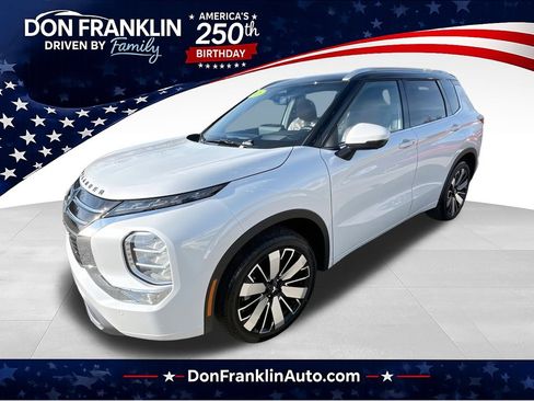 New 2026 Mitsubishi Outlander SEL FWD image 1