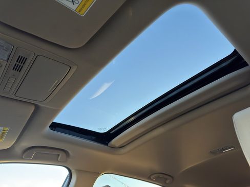 Used 2019 Honda CR-V EX-L image 27