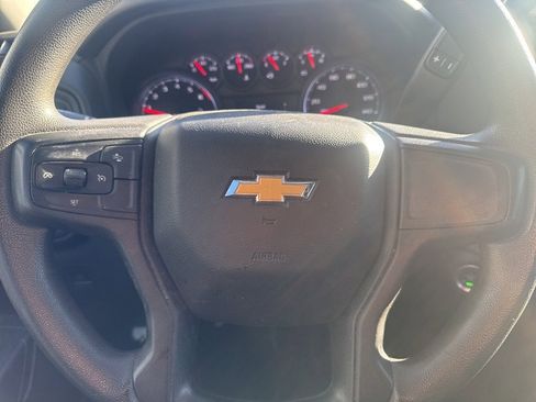 Used 2022 Chevrolet Silverado 1500 Custom image 10