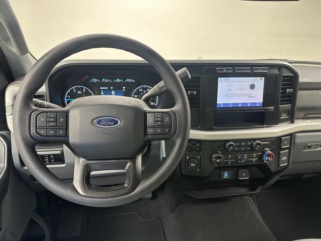 Used 2023 Ford F350 XLT w/ Snow Plow Prep Package AWD/4WD image 11