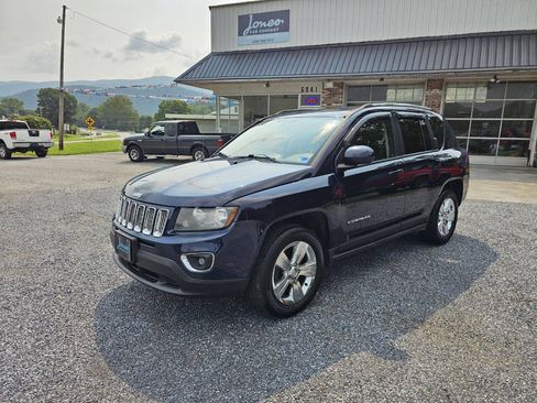 Used 2015 Jeep Compass High Altitude AWD/4WD image 2