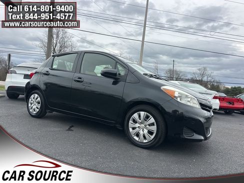 Used 2012 Toyota Yaris LE image 8