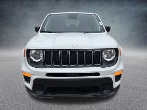 Used 2023 Jeep Renegade Latitude image 8