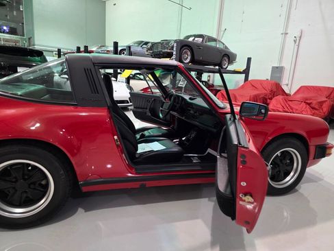 Used 1987 Porsche 911 Carrera image 86