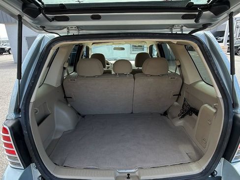 Used 2005 Mercury Mariner 2WD V6 image 12